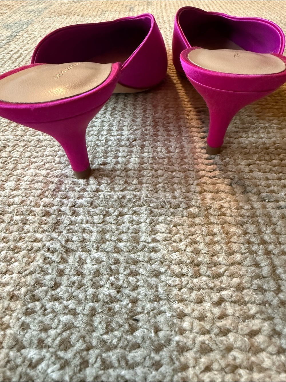 Loeffler Randall Women's Bright Fuchsia Satin Pointed Mule - Picture 3 of 6